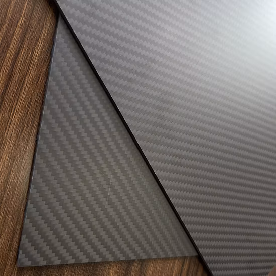 熱い販売と高品質の炭素繊維プレート/シートを切断高強度